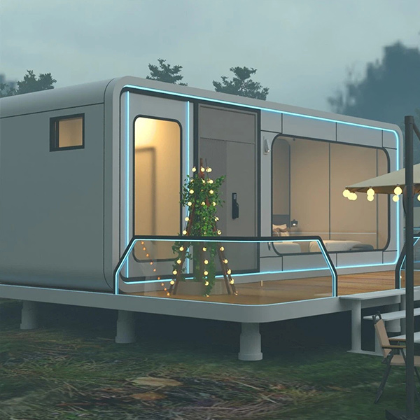 Apple Cabin Hotel with Balcony