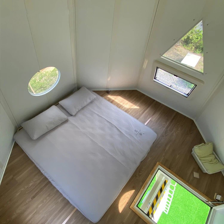 Modern Glamping Homestay Tree-house Prefab Pod